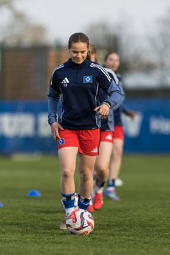 Bild 32 - wBJ Hamburger SV - Eimsbuettler TV : Ergebnis: 4:0
